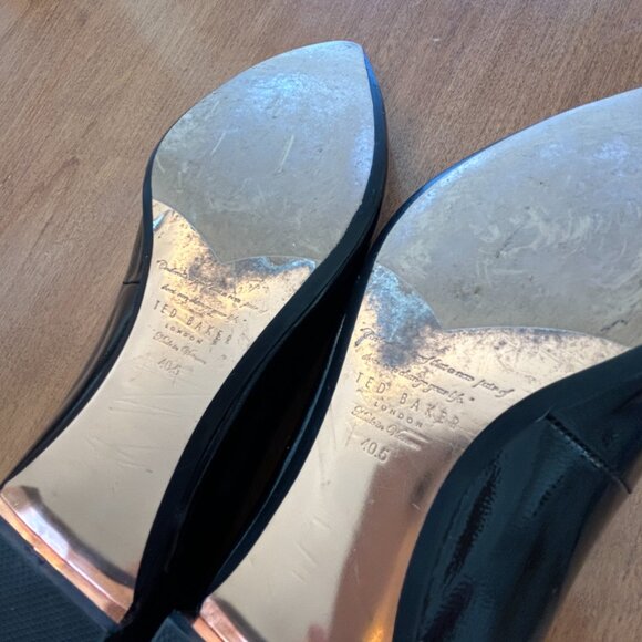 Ted Baker Size 40.5 flats - Picture 5 of 5